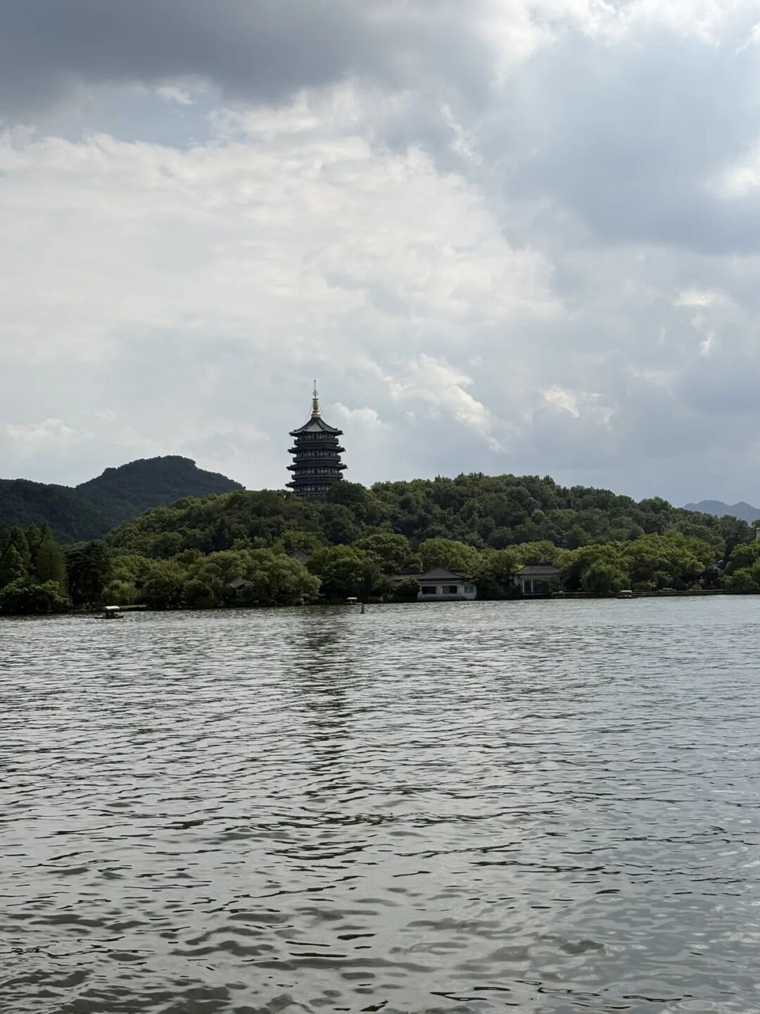 行者小辉辉